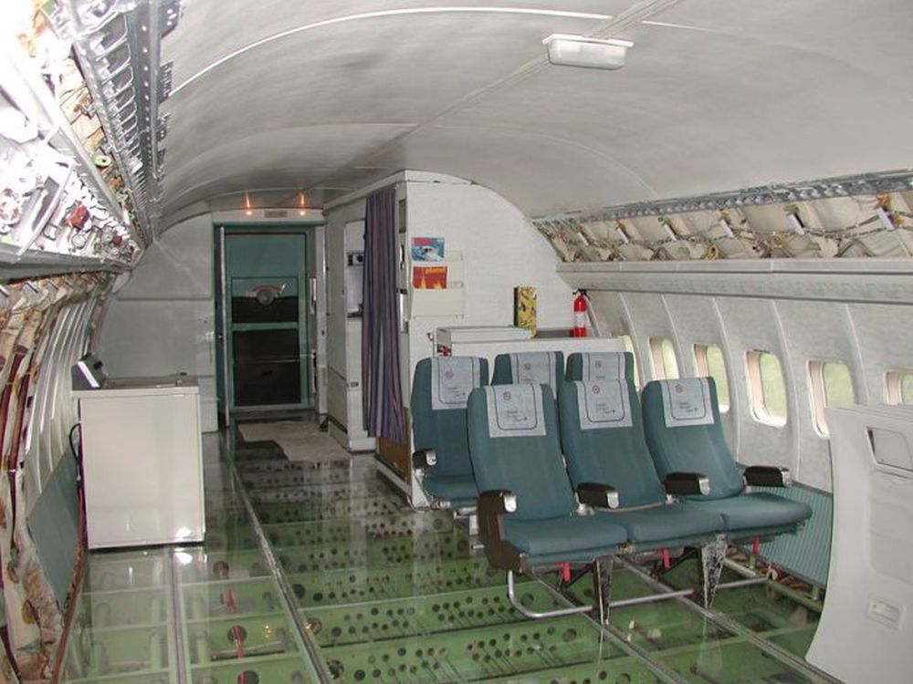 Boeing 727 Airplane Transformed Into A Fully equipped Home In Oregon HomeCrux Boeing 727 Airplane Transformed Into A Fully equipped Home In Oregon HomeCrux
