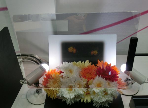 Fujifilm’s transparent Wavista film transforms glass window into projection screen