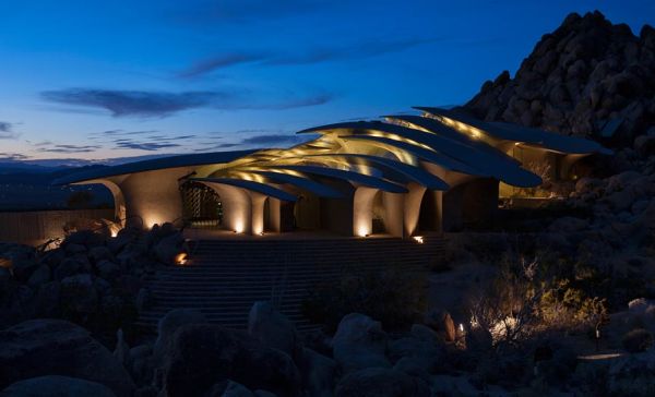 $3M organic modern Desert House in Joshua Tree, California