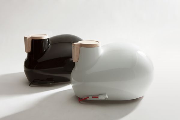 Designer Satyendra Pakhalé designs portable Kangeri Nomadic Radiator