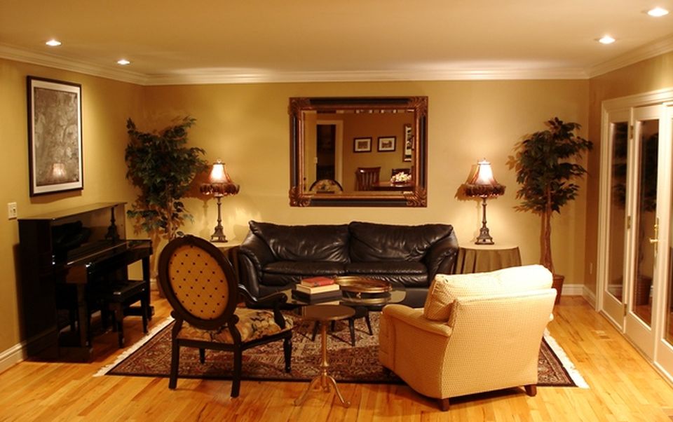 How to decorate your small living room in style - HomeCrux How to decorate your small living room in style - HomeCrux
