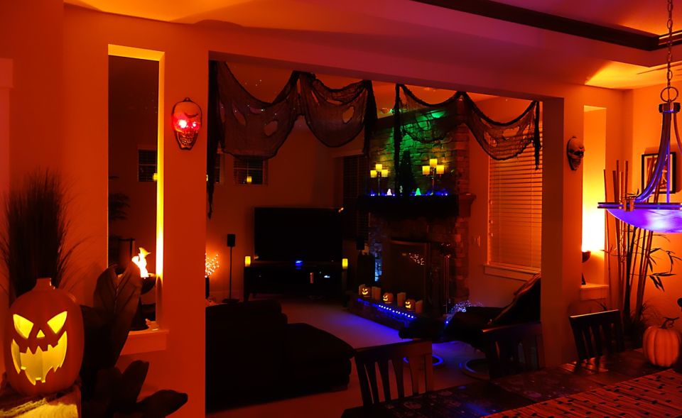 how to give your living room a spooky touch this halloween