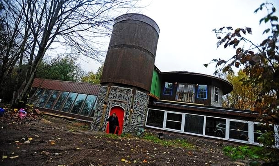 cronk tire house is a new way to recycle tires and glass cronk tire house is a new way to recycle tires and glass