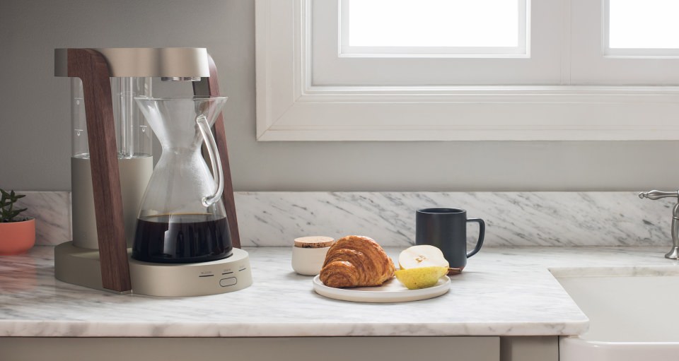 Ratio Eight coffee machine brews appetizing pourover coffee