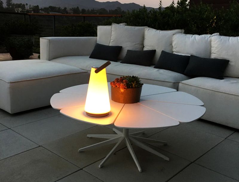Pablo Designs Uma Sound Lantern Emits Light And Streams
