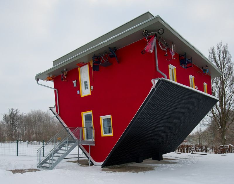 Biggest House In The World 2017 dizzying upside down houses from around the world - homecrux Biggest House In The World 2017 dizzying upside down houses from around the world - homecrux