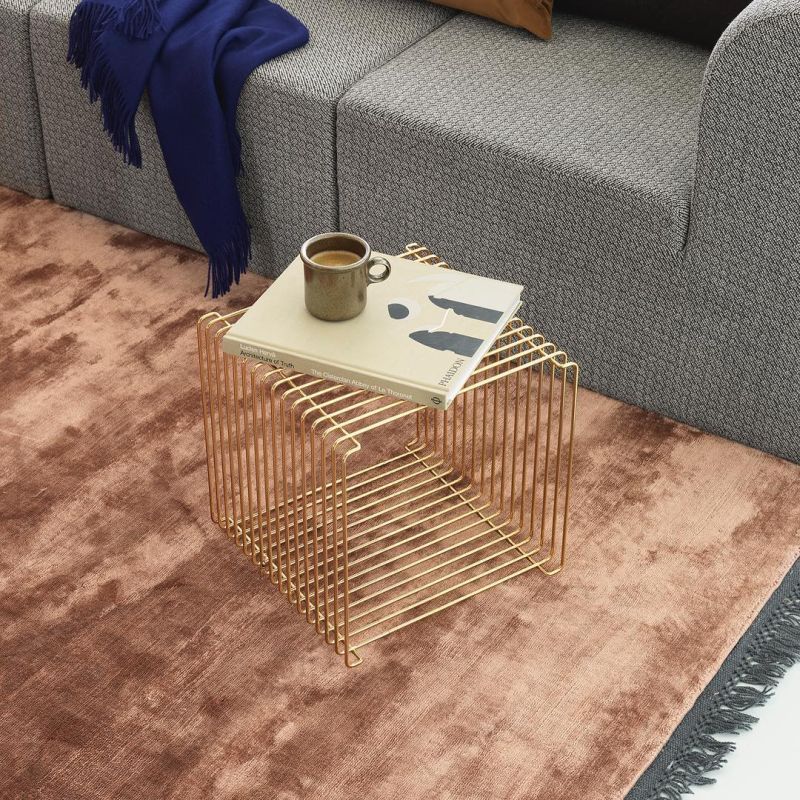 Panton Wire modular shelf doubles as a side table