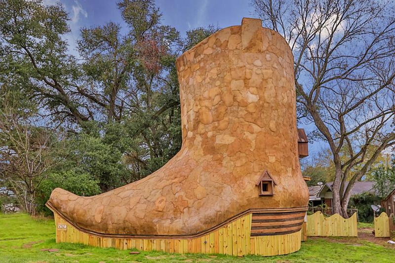 Cowboy Boot House is an unusual piece of architecture