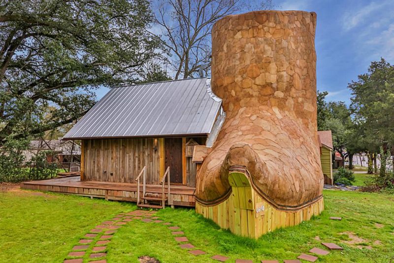 Cowboy Boot House is an unusual piece of architecture