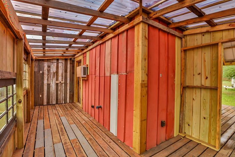 Cowboy Boot House is an unusual piece of architecture