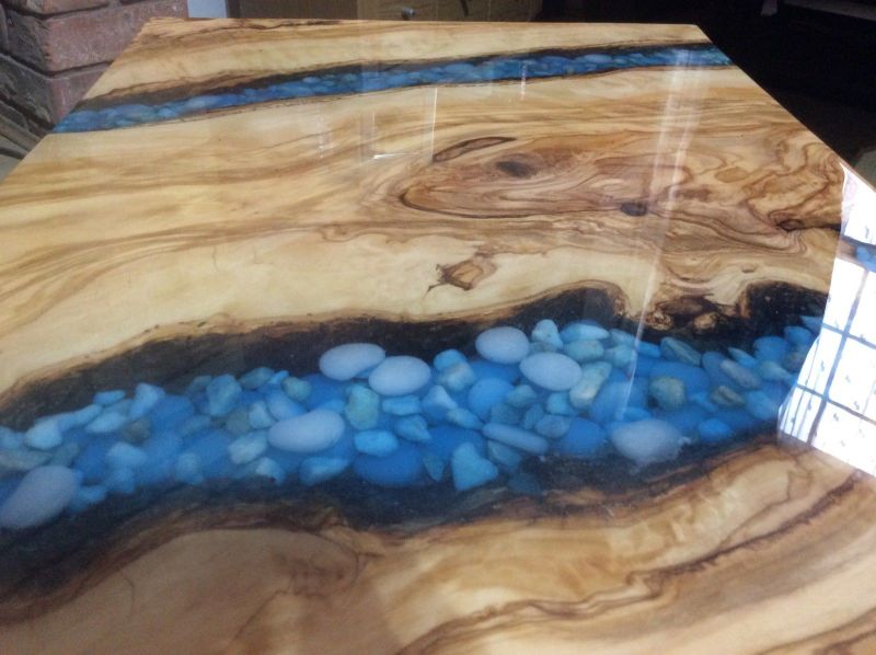 22 unique river tables to beautify your living room