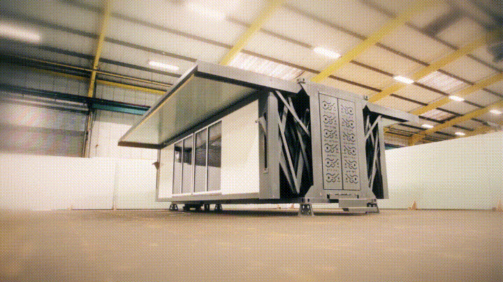 Ten Fold Engineering’s movable home unfolds at the push of a button
