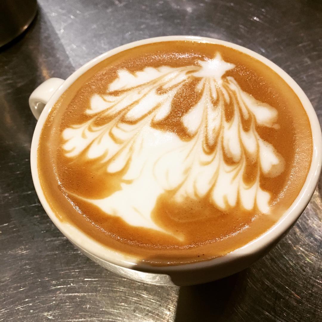 Christmas tree latte art - the perfect topping on your espresso for