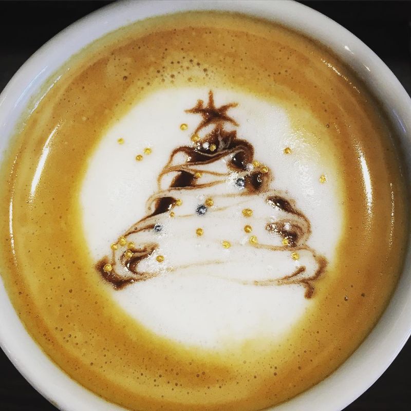 Christmas tree latte art - the perfect topping on your espresso for