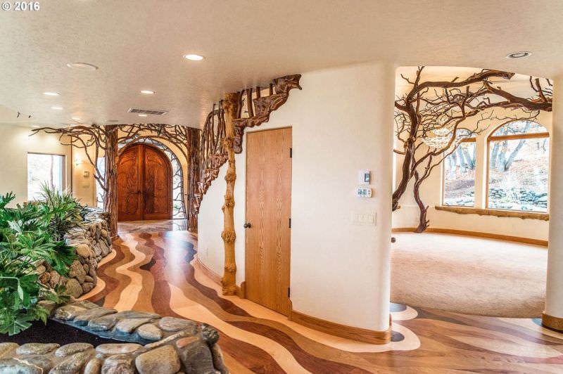 Shining Hand Ranch up for sale for $7.6 Million