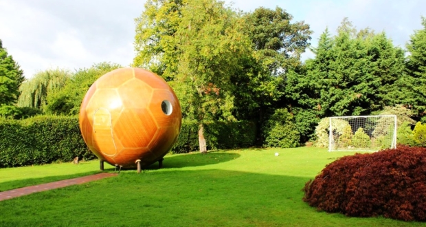 Conker Garden Pod Crates a Perfect Backyard