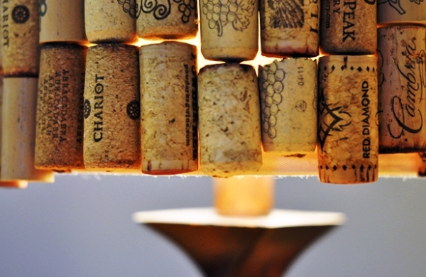 DIY Wine Cork Lampshade