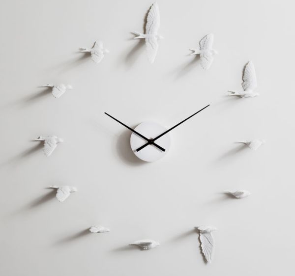 Swallow Clock