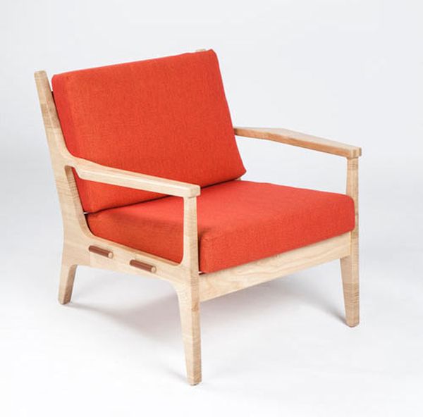 Arne-chair-front