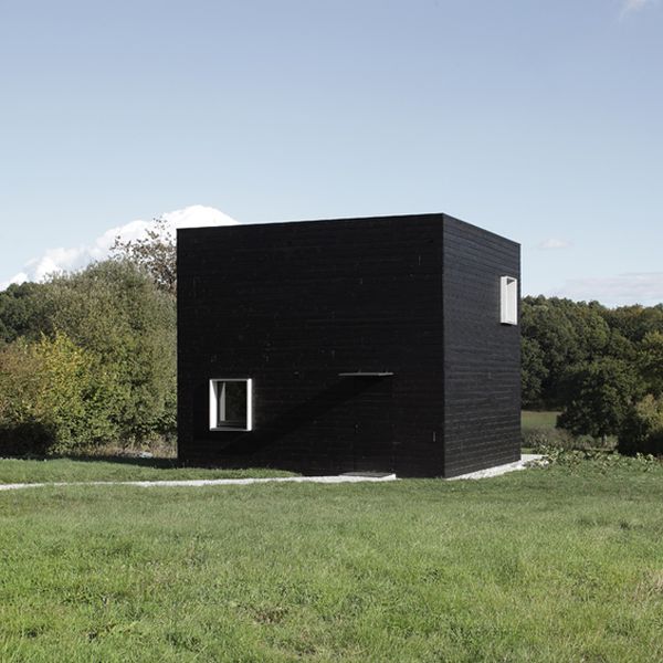 A minimalist monolithic house