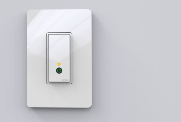Belkin internet controlled light switch WeMo