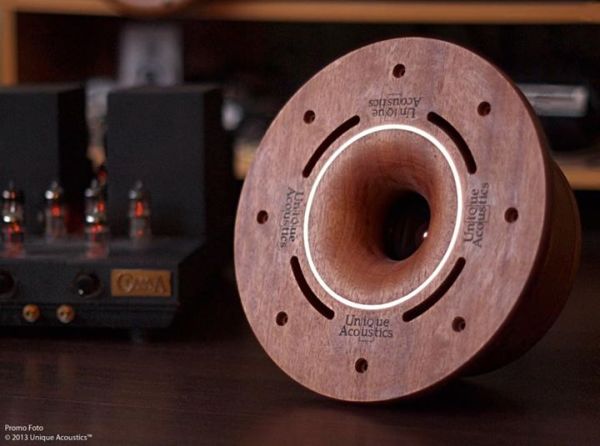 Unique Acoustics compact speakers