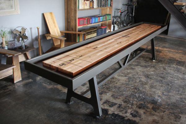 District MFG Shuffleboard