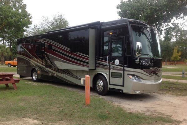 Joe Maddon's Tiffin Phaeton RV