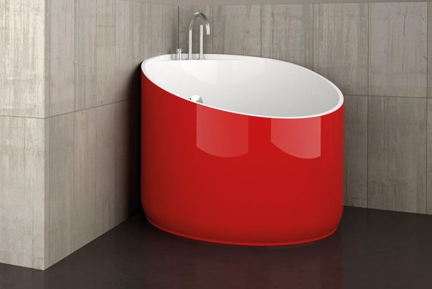 Mini Bathtub Is Well Suited For Ssmall Bath Es The Mini Bathtub Is Specially Created For Small Bath Es