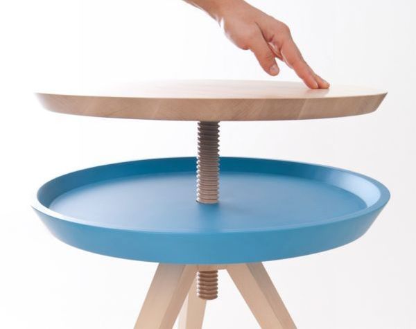 Giros shape changing side table