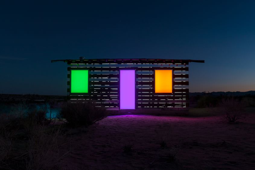 Lucid Stead mirror house in the middle of Californian desert by Phillip K Smith III