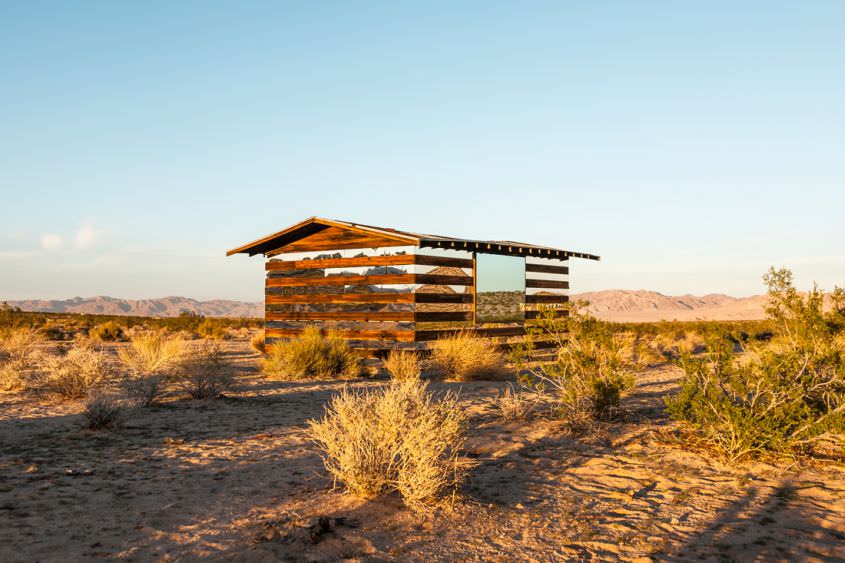 Lucid Stead mirror house in the middle of Californian desert by Phillip K Smith III