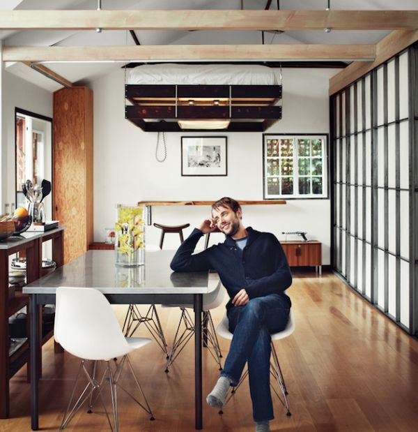Vincent Kartheiser small home Vincent Kartheiser remodeled home