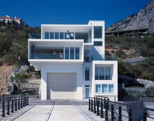 Yacht House Yacht House