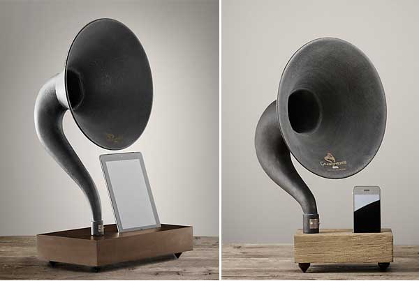 Gramophone iPhone sound amplifier 