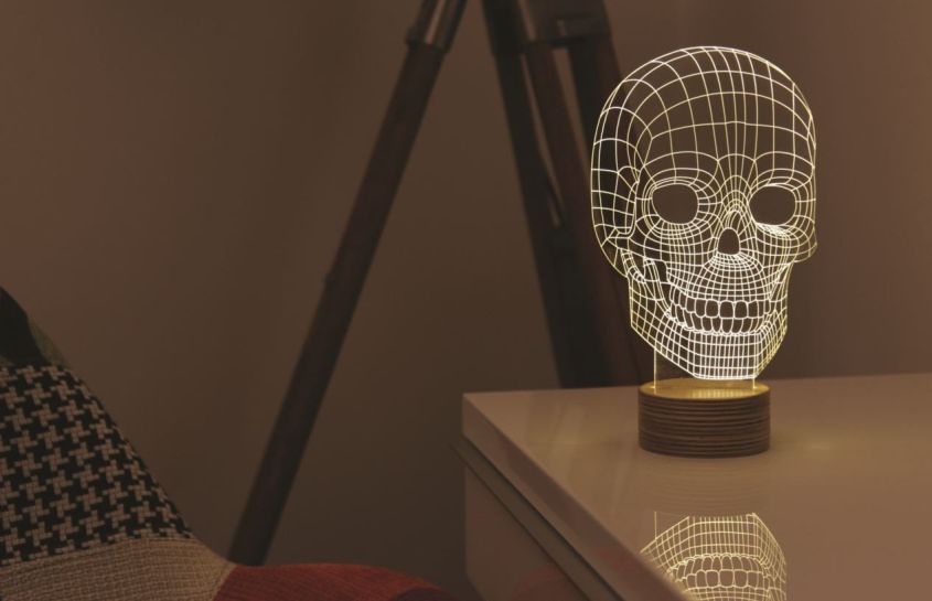 BULBING skull lamp