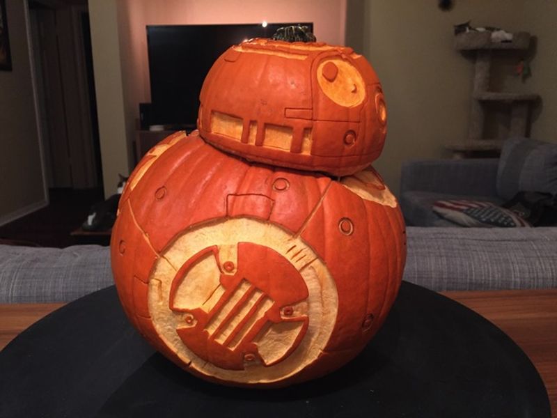 BB8 pumpkin