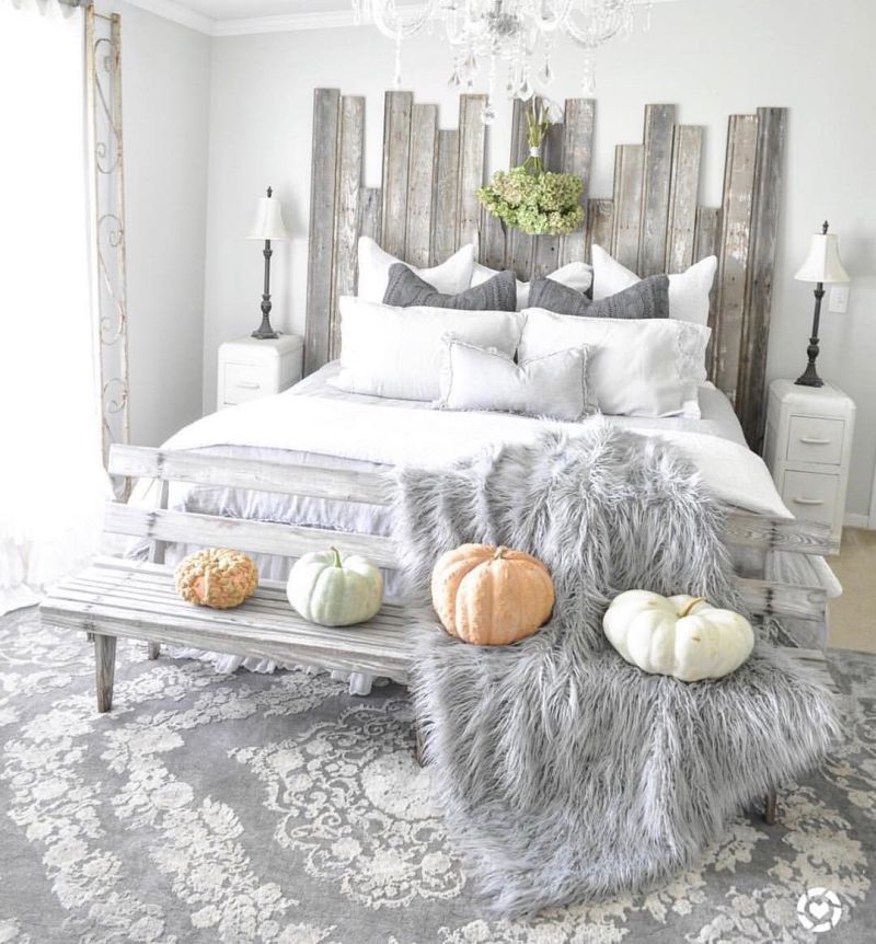 Decorating bedroom with pumpkins for Halloween