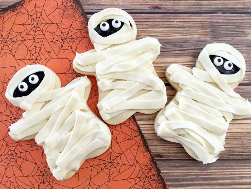 Halloween Mummy Cookies