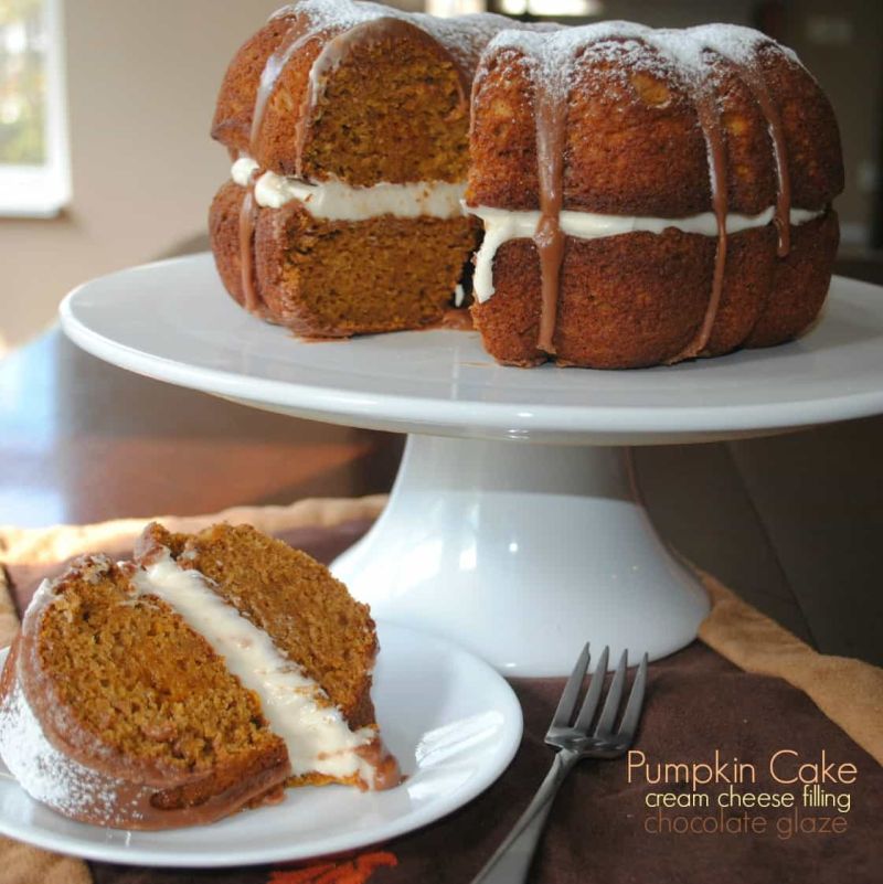 Halloween pumpkin cake