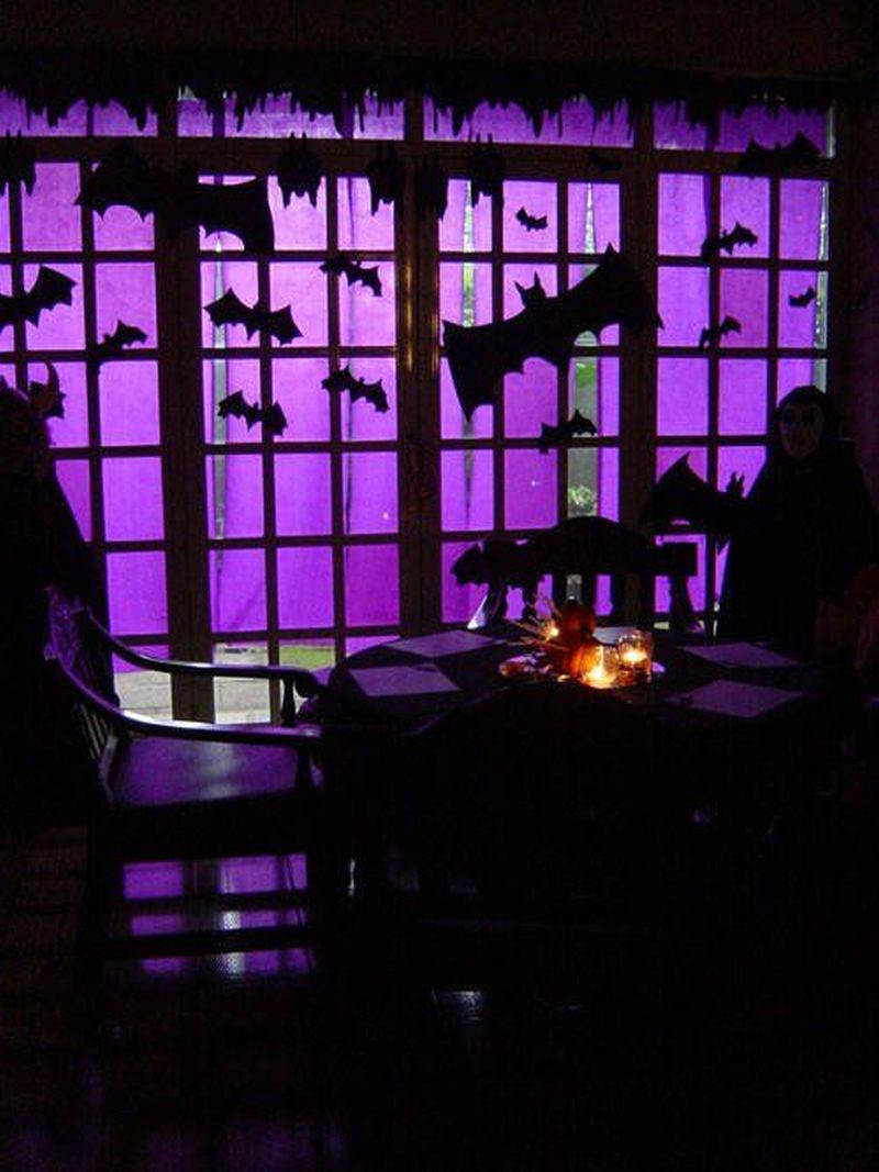 halloween window silhoutte