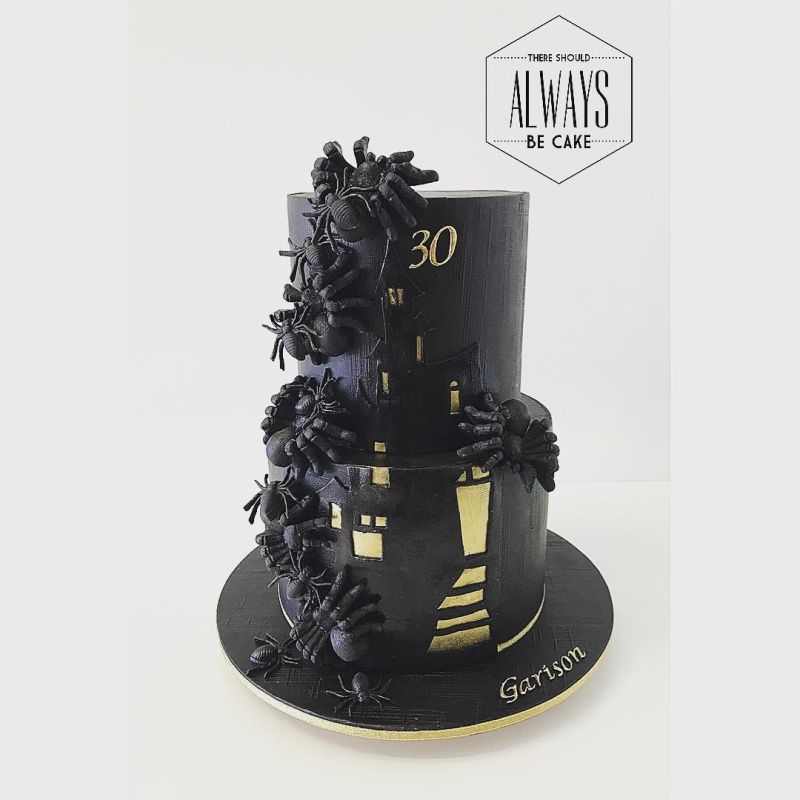 Haunted gingerbread house cake for Halloween