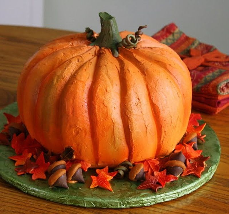 Pumpkin cake for Halloween