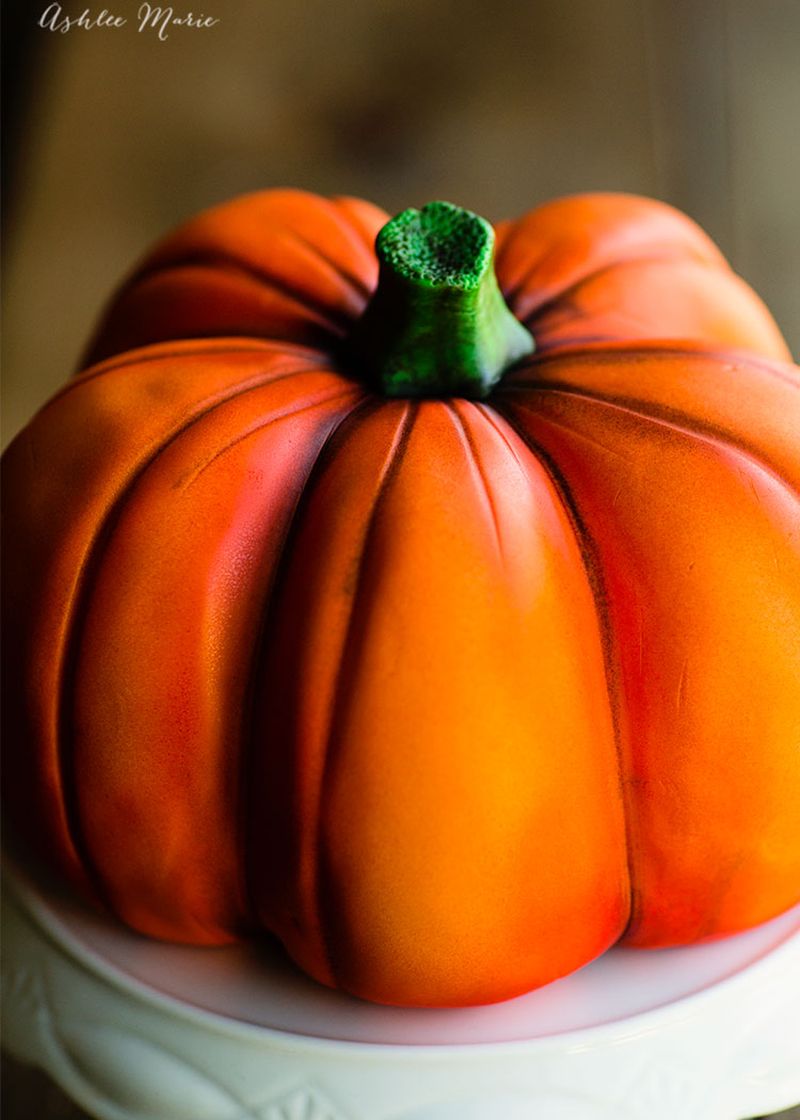 Pumpkin cake for Halloween