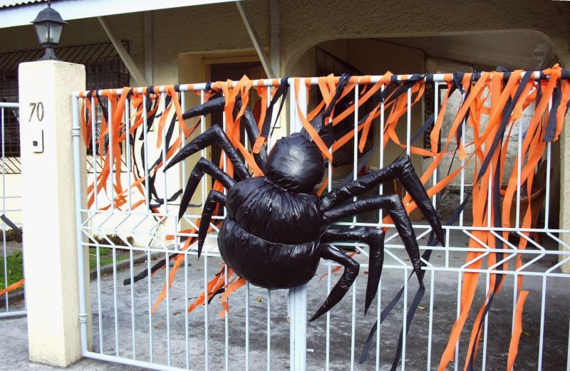 Spider web Fence decoration for Halloween