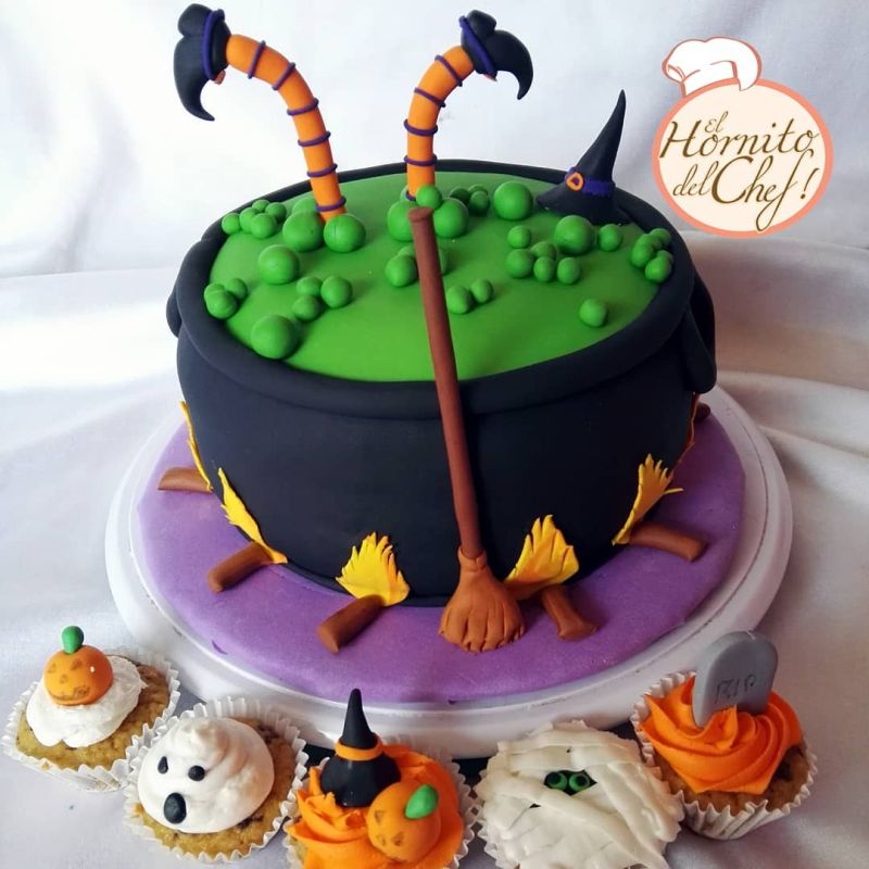 Witch cake for Halloween