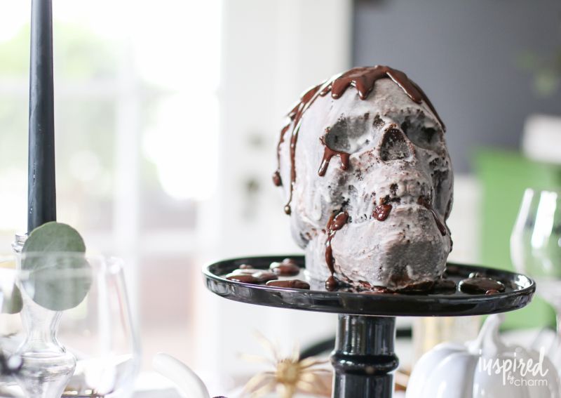 Skull cake for Halloween