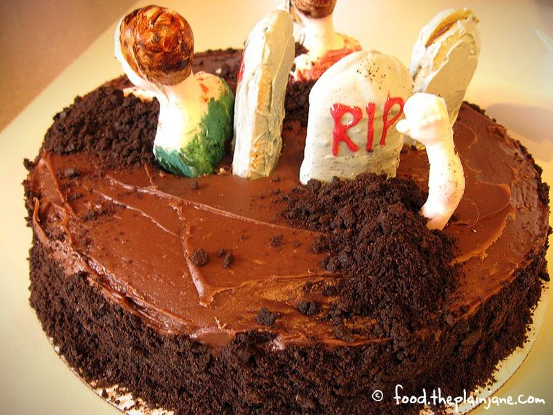 zombie cake for Halloween