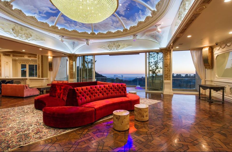 $195 Million Palazzo di Amore Becomes Most Expensive House on Sale