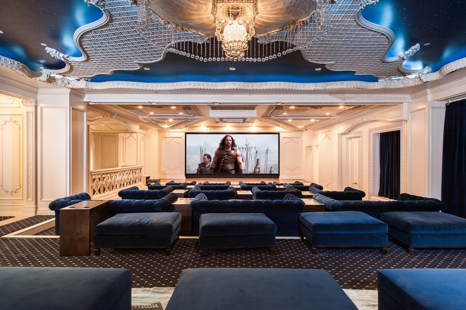 $195 Million Palazzo di Amore Becomes Most Expensive House on Sale